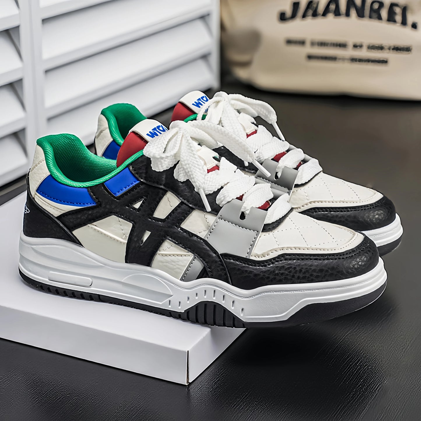 Men's Retro Color Blocked Casual Shoes | Fashionable Street Sports Shoes | Four Season Anti slip Comfortable Walking Shoes