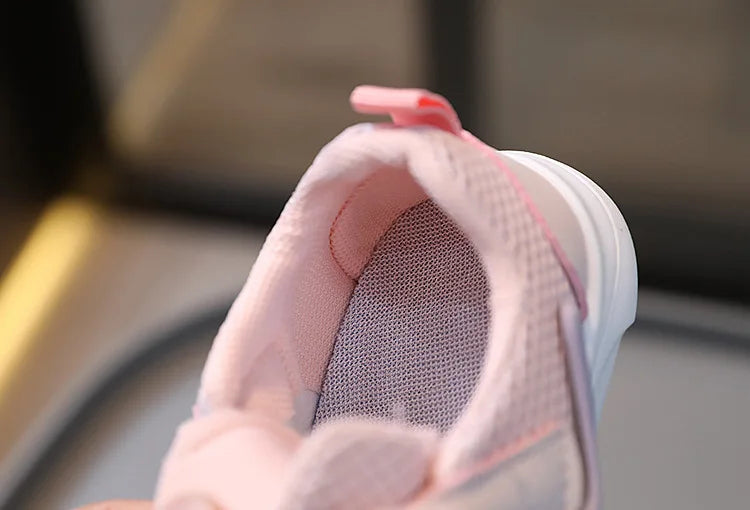 New Arrival Soft Bottom Slip-On Infant Shoes for Boys Men and Women Functional for Aged 1-3 Years Spring Style