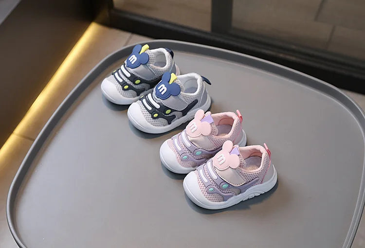 New Arrival Soft Bottom Slip-On Infant Shoes for Boys Men and Women Functional for Aged 1-3 Years Spring Style
