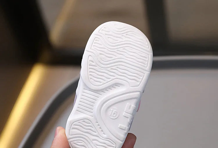 New Arrival Soft Bottom Slip-On Infant Shoes for Boys Men and Women Functional for Aged 1-3 Years Spring Style