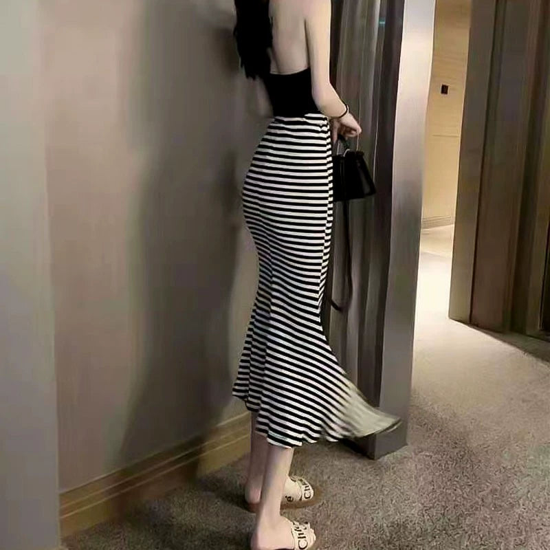 Women's Striped Mid-Length Fishtail Skirt for Summer Slim Fit below the Knee