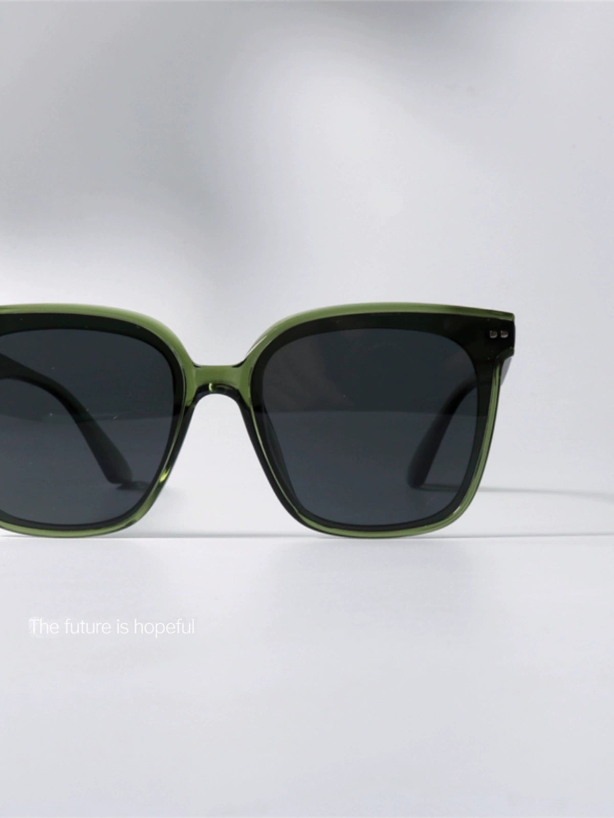 GM Same Style Fancy Green Gray Sunglasses UV400 Large Square Frame Plain Star Style Slim Looking Sun Glasses