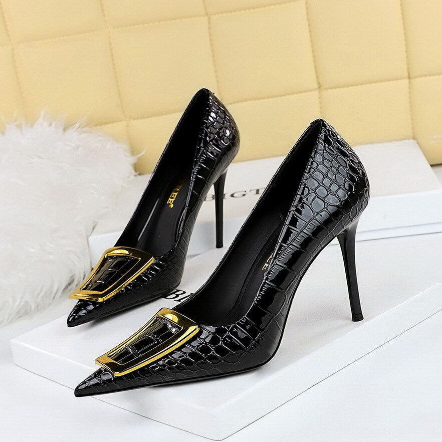 Fashion Elegant Slim Slim High Heel Shallow Mouth Pointed Metal Button Single Shoe Female High Heel women pumps black