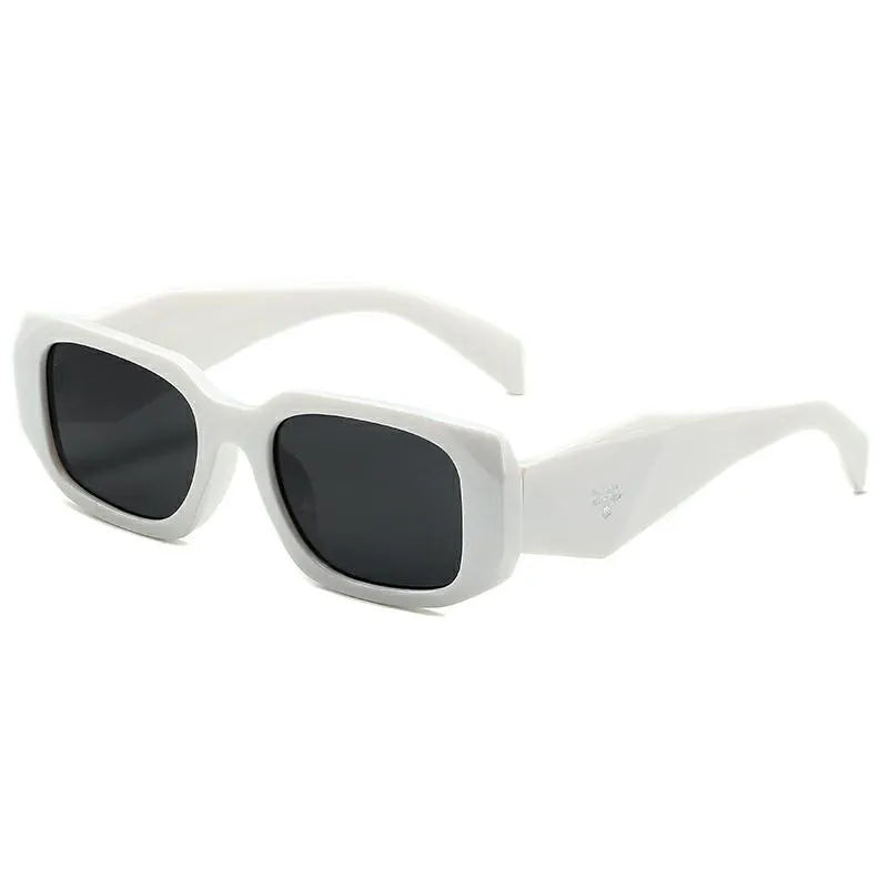 Small Luxury Retro Women Designer Sunglasses Glamour Runway Fashion Female Brand Ladies Glasses UV400