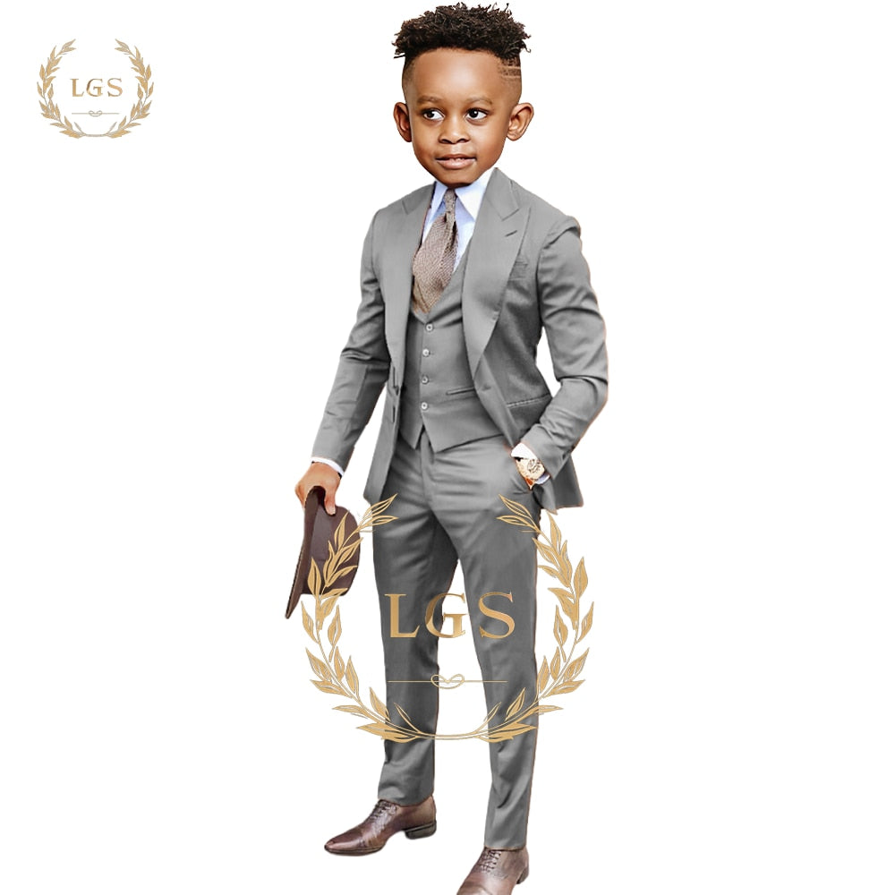 Handcrafted Boy's 3-Piece Suit Set: Perfect for Weddings, Parties, and Special Occasions, Embrace the Elegance