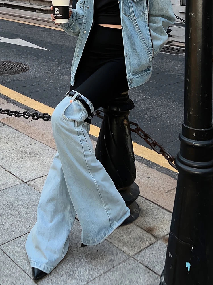 TWOTWINSTYLE Hit Color Patchwork Denim Trousers For Women High Wiast Spliced Pocket Temperament Wide Leg Pants Female Fashion